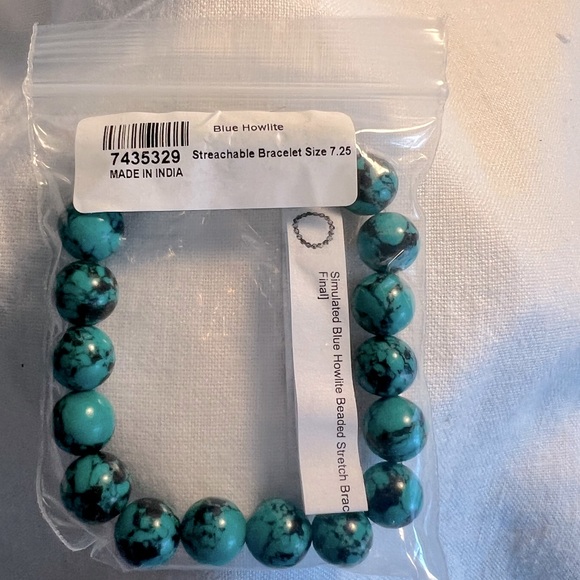 Stretchable Bracelet Beaded Howlite - Picture 3 of 3